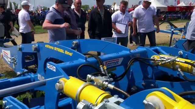 Золотая нива 2021, стенд ООО "РостЛайн Агросервис". Радуем гостей не только крутой техникой!