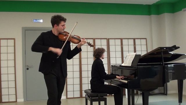 П. Чайковский - Воспоминание о дорогом месте - Мелодия - Илья Рудаев (скрипка), Маргарита Молчанова