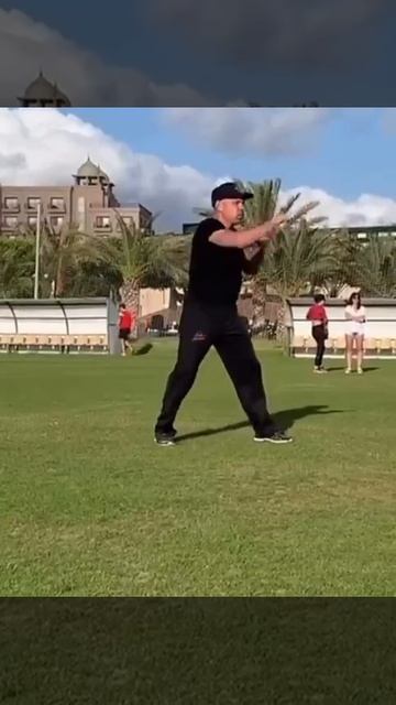 Любовь к боксу - это навсегда. Костя Цзю всё ещё в теме