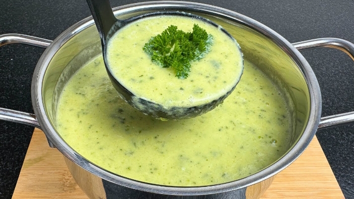 Кремовый СУП из цуккини...🍲🥒😋 Рецепт ⤵️