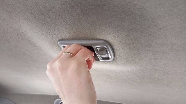 Hyundai Getz замена лампы освещения салона