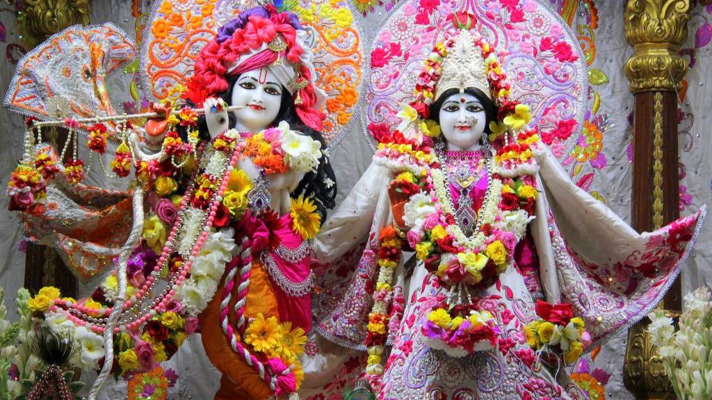 Шри Шри Радха Гокулананда