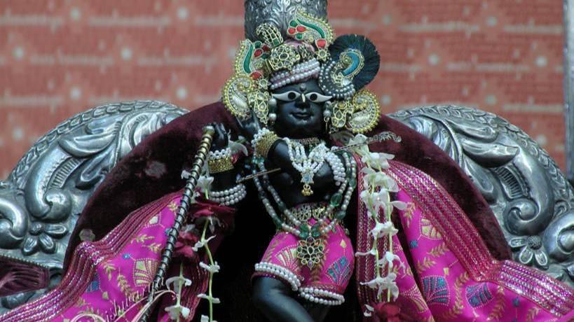 Храм Шри Шри Радха Раман