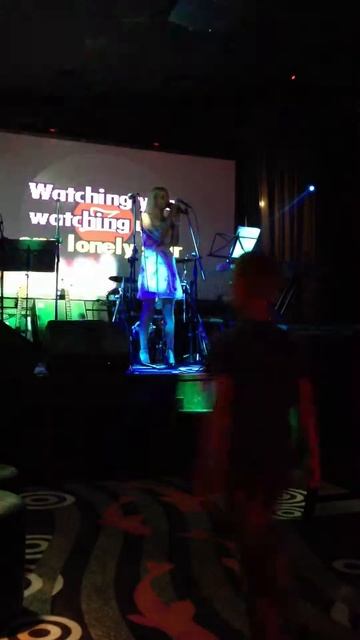 Madonna - Take a bow