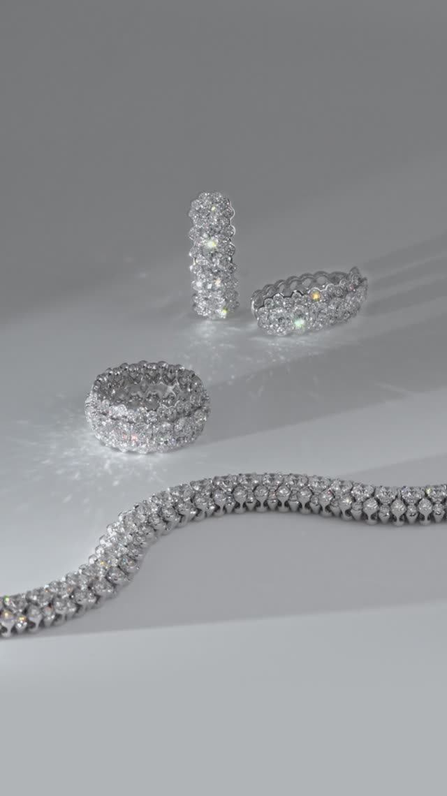 Свет и красота кружатся в изысканном танце.