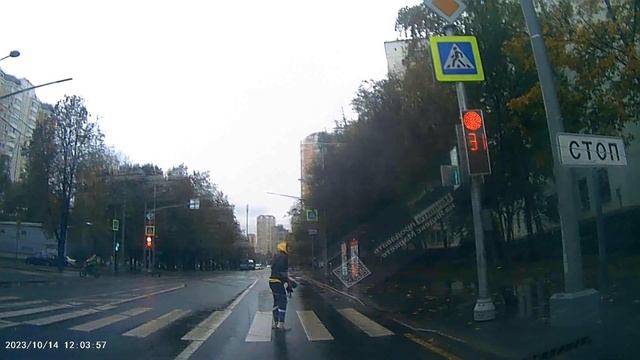 Ну пойдём... хорошо , кожаный.