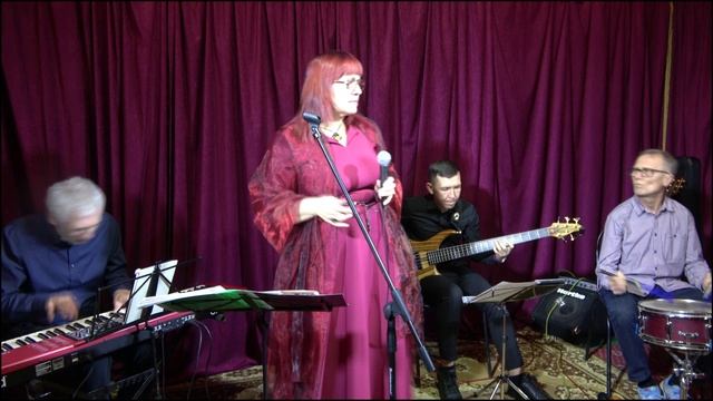 04 Черное и белое - Татьяна Клестова