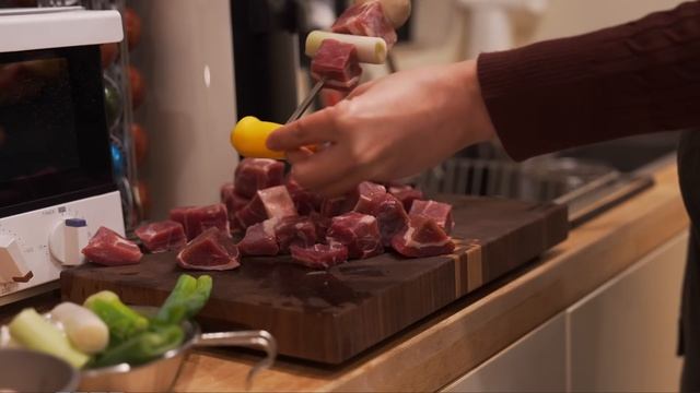 Kirin Camp 5-ЗВЁЗДОЧНЫЙ ОТЕЛЬНЫЙ КЕМПИНГ В РОСКОШНОМ АВТОБУСЕ-КАРАВАНЕ С КРАСИВОЙ ГОСТЬЕЙ