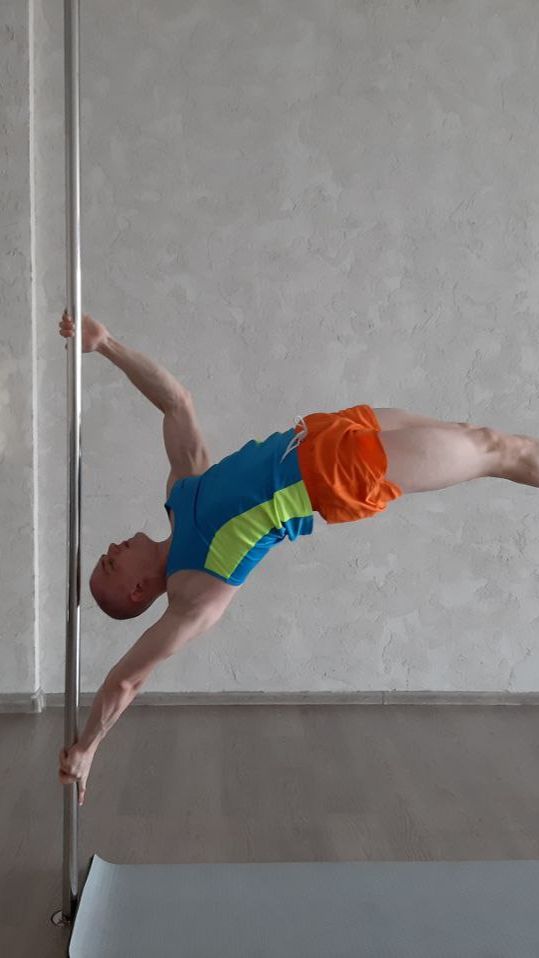 Перехват в локоть (Александр Странник https://vk.com/far_familiar)