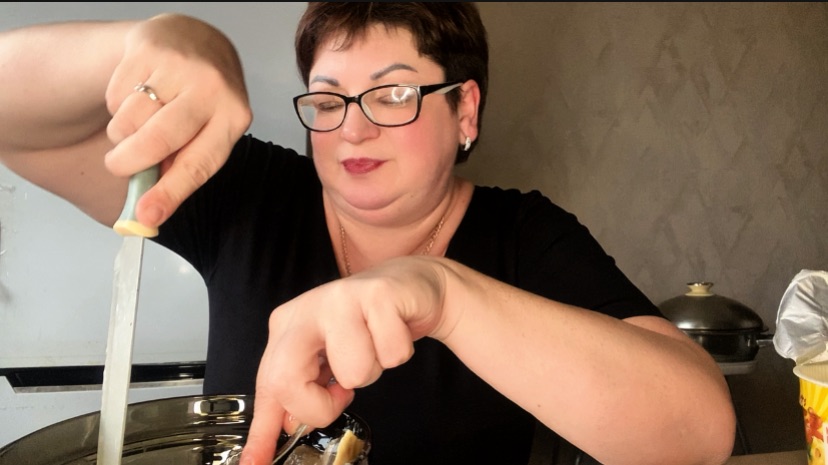 Ну,нельзя в магазин идти голодной/ Извела по минимуму, считай ничего не купила/Будет вкусный перекус