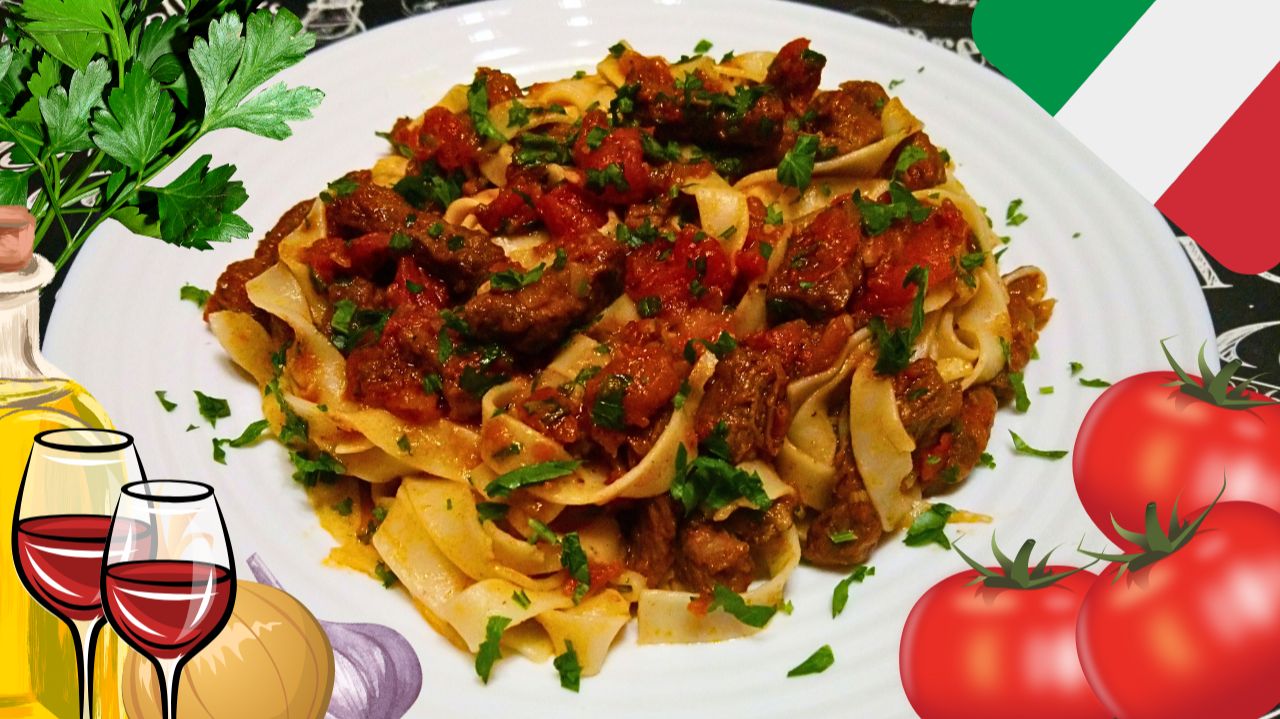 ПАСТА ТАЛЬЯТЕЛЛЕ С ГОВЯДИНОЙ И ТОМАТАМИ / Вкусный и сытный ужин в итальянском стиле