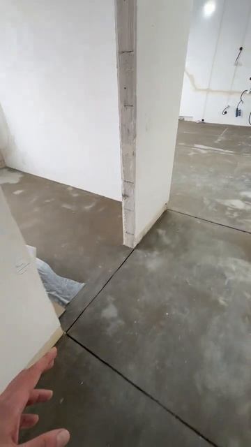 Как установить скрытые плинтуса: СЕКРЕТЫ МОНТАЖА | ЖК Профит