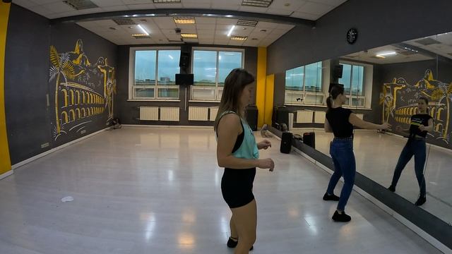 2025-11-18 Занятие 2 (2) ZOUK обучение, FatherSTAR, GX011365