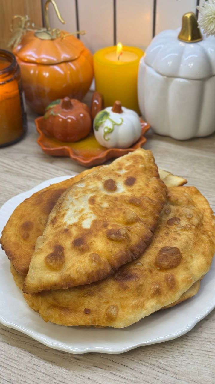 Домашние чебуреки тот самый сочный рецепт на кефире для пузырчатого теста