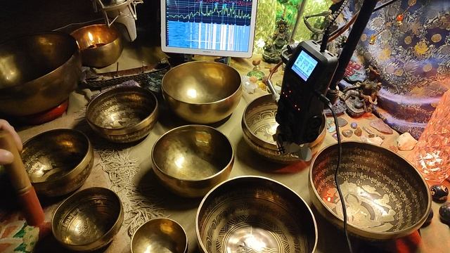 Набор 10 чаш Шаматха.  90,  136-256, 432, 685гц.  12 кг