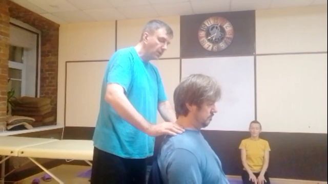 Энергетические каналы, проходящие через шею