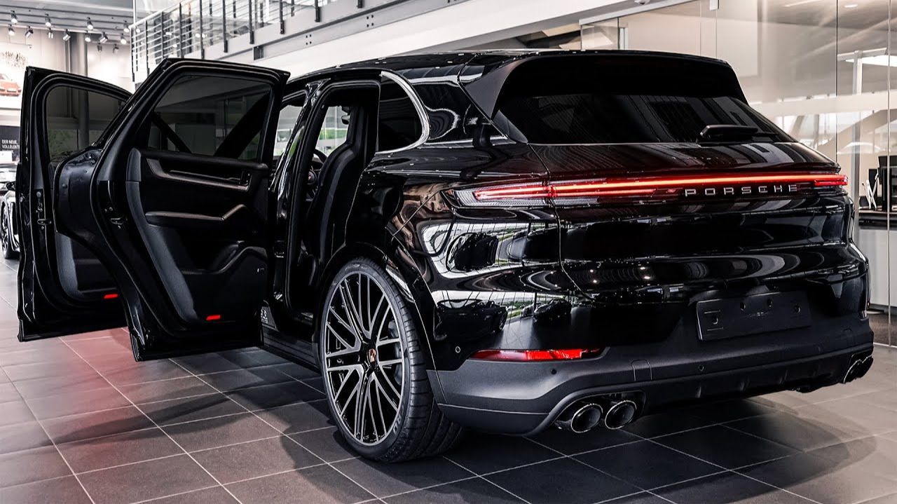 НОВЫЙ Porsche Cayenne (2026) — обзор интерьера и экстерьера