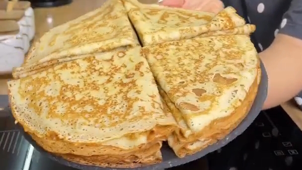 Самые вкусные БЛИНЫ из прокисшего Молока...🥞🍶😋 Рецепт ⤵️