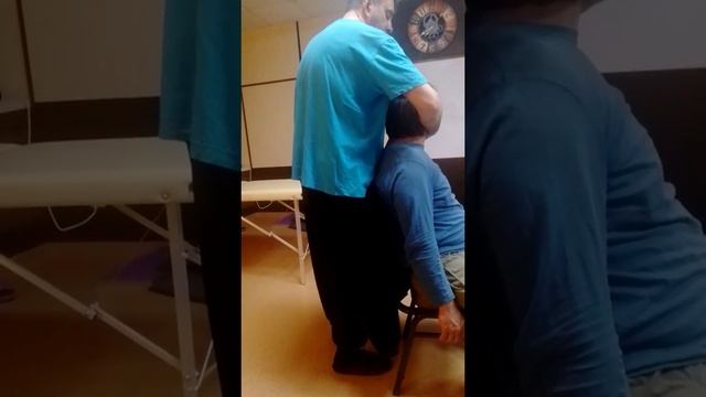 Постизометрическая релаксация мышц шеи