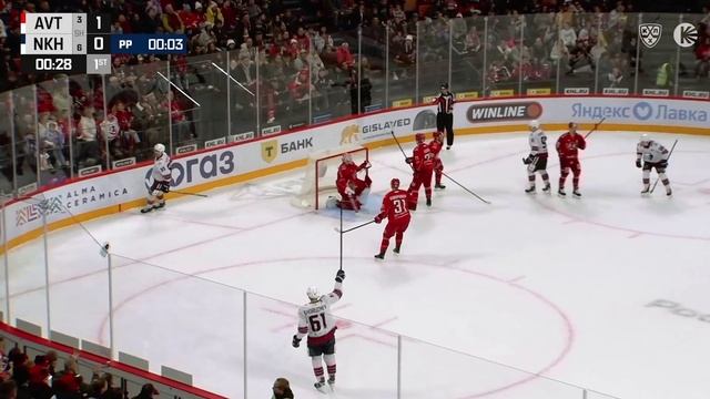 Атмосферное видео с матча "Автомобилист" - "Нефтехимик"