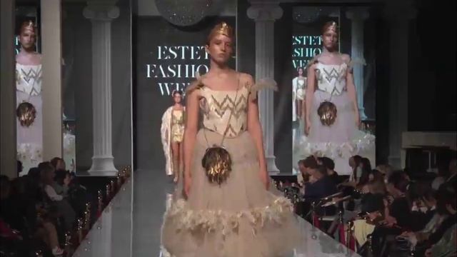 Студентка СПбГУПТД представила свою коллекцию «Сказки Пушкина» на Estet Fashion Week в Москве