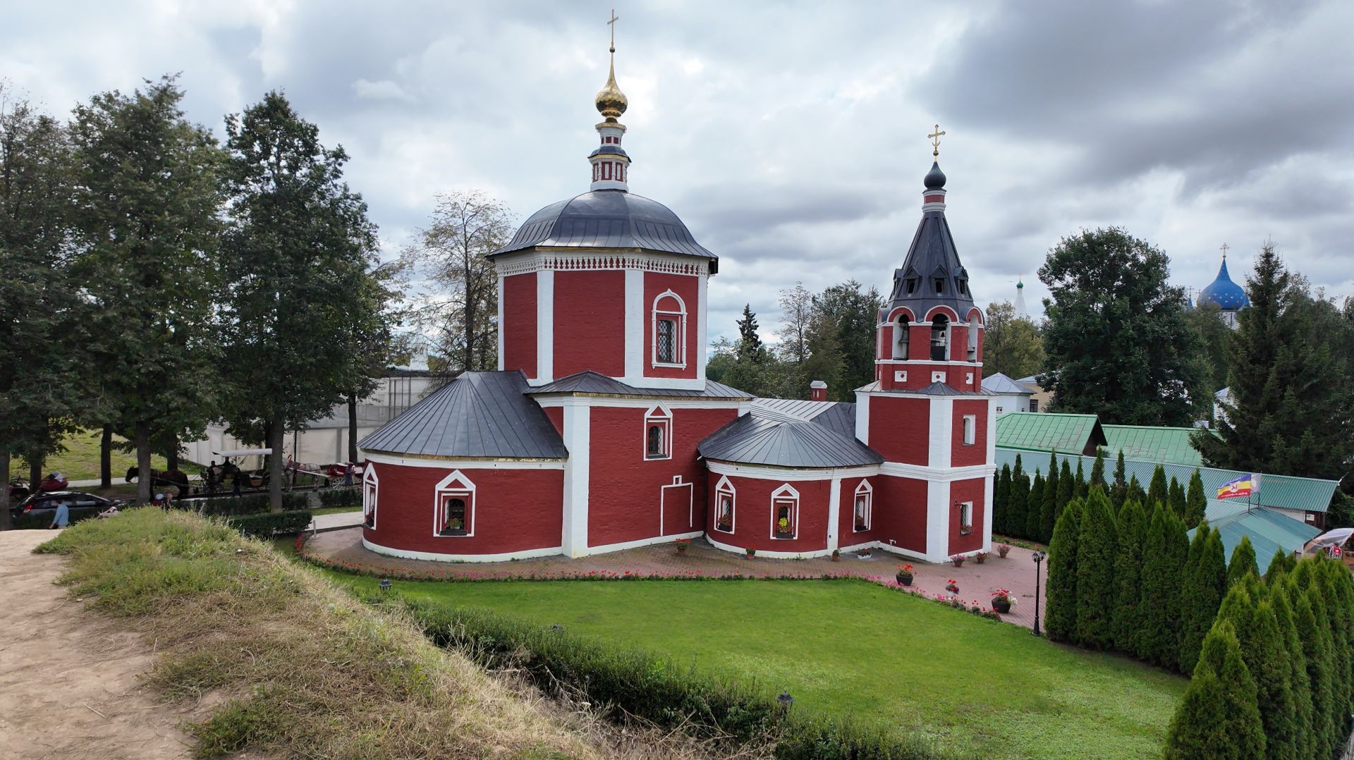 Церковь Успения Пресвятой Богородицы на Княжьем дворе