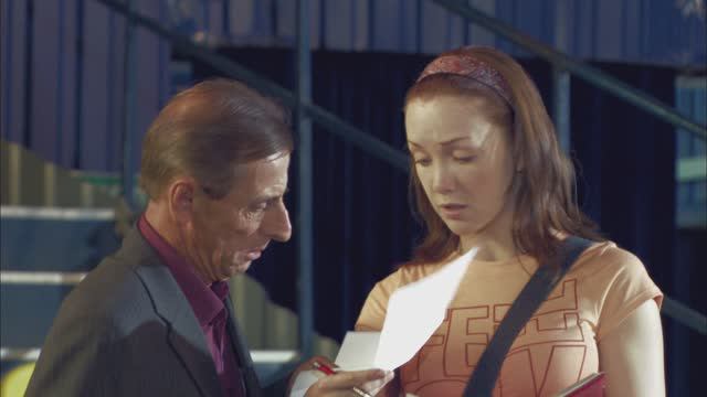 БРАТЬЯ-ДЕТЕКТИВЫ - 8 серия