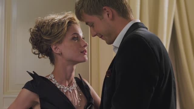 НЕМНОГО НЕ В СЕБЕ - 4 серия