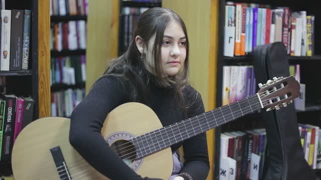 Асмик. Непогода