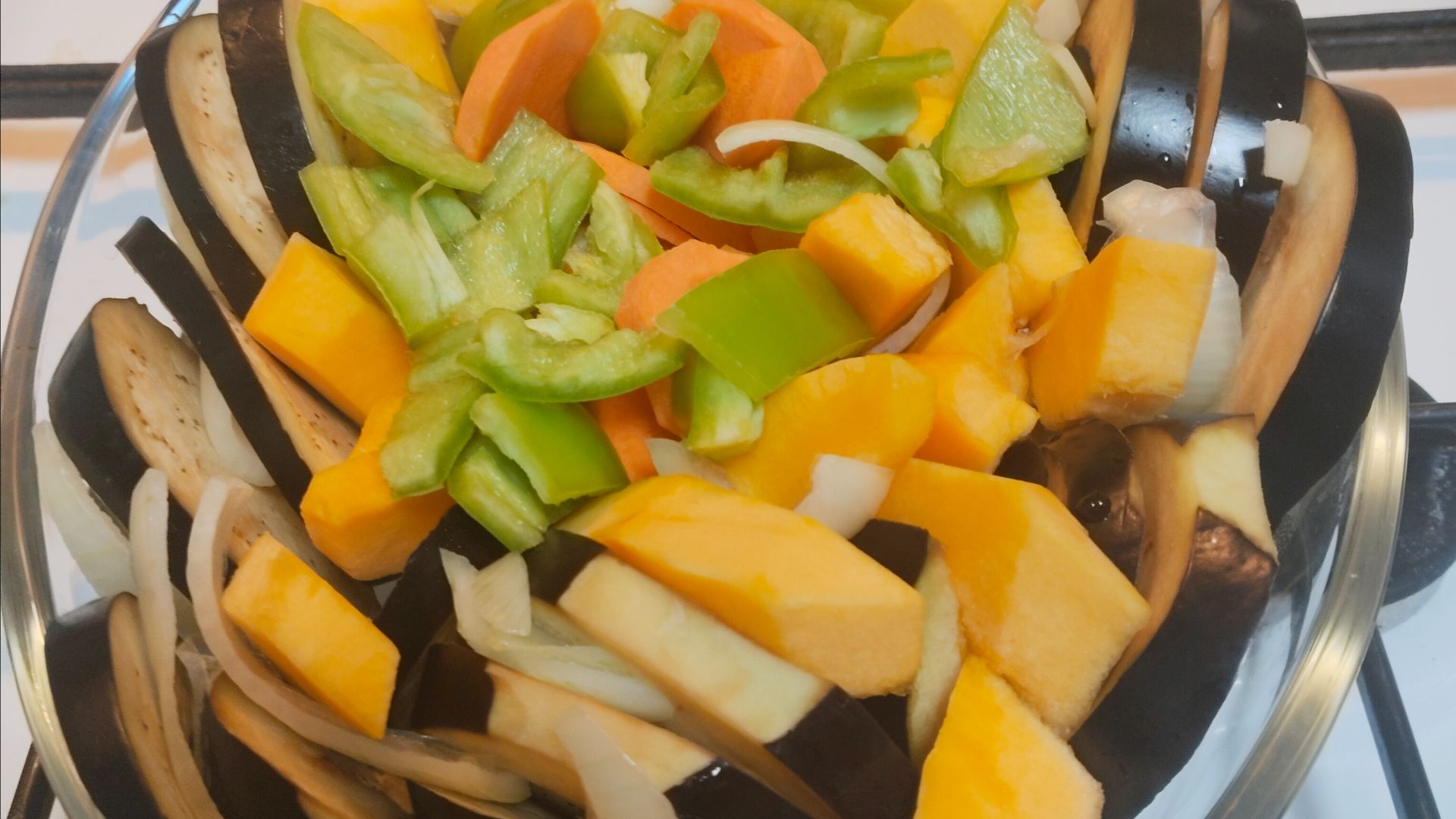 Секреты Зеленой дачи: Овощи, запеченные по-карельски в духовке