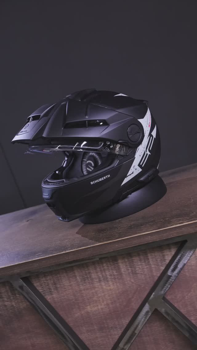 Замена штатных динамиков Harman/Kardon на акустику Stage 3 в шлеме Schuberth E2