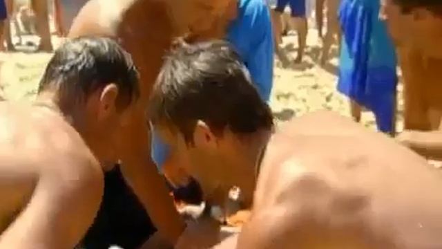 Пример Автоматический наружный дифебрилятор