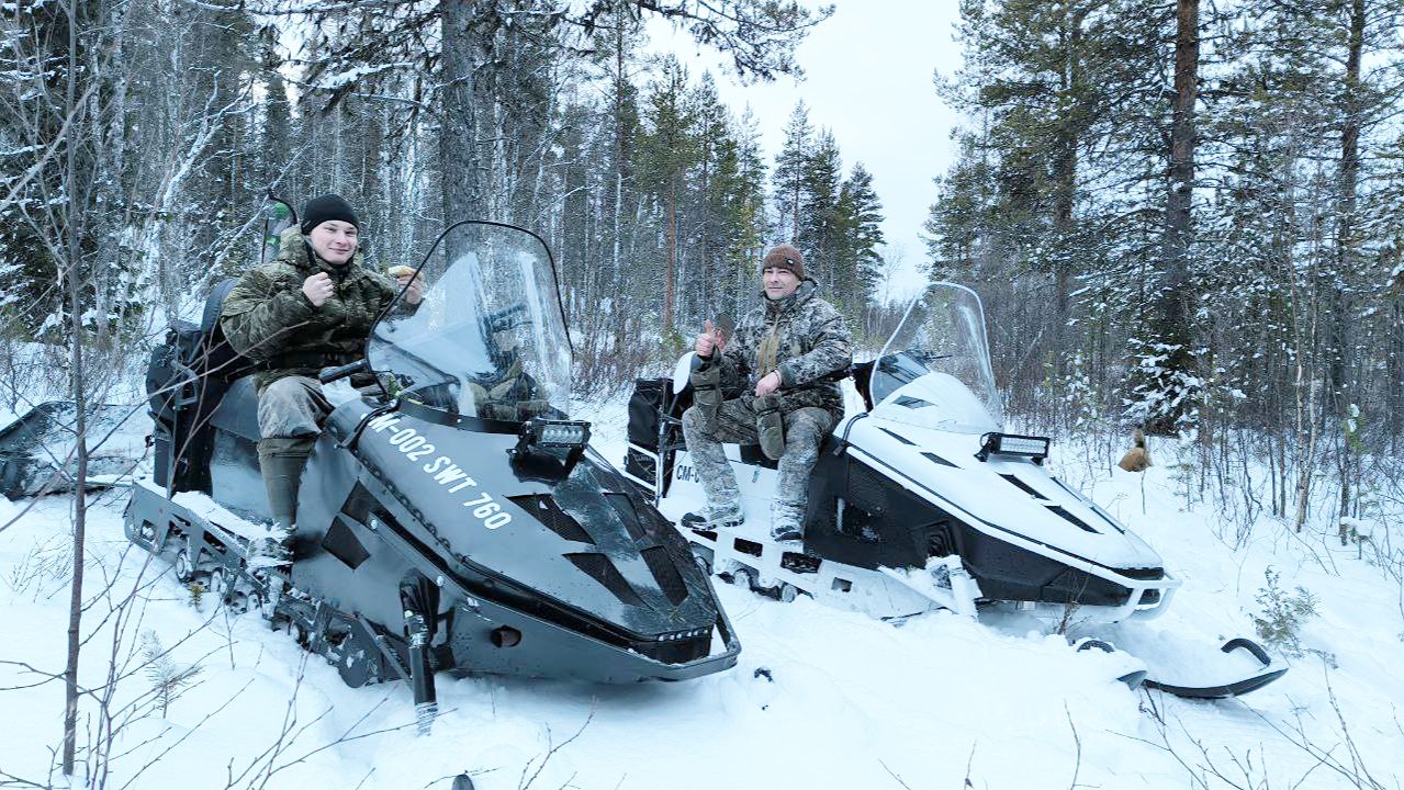 ПРИШЛИ ТРИ ВОЛКА К ДЕРЕВНЕ / ПРОБИВАЕМСЯ В ТАЙГУ НА СНЕГОХОДАХ СМ-002 / СМ-003. КТО-ТО НАС ОПЕРЕДИЛ.