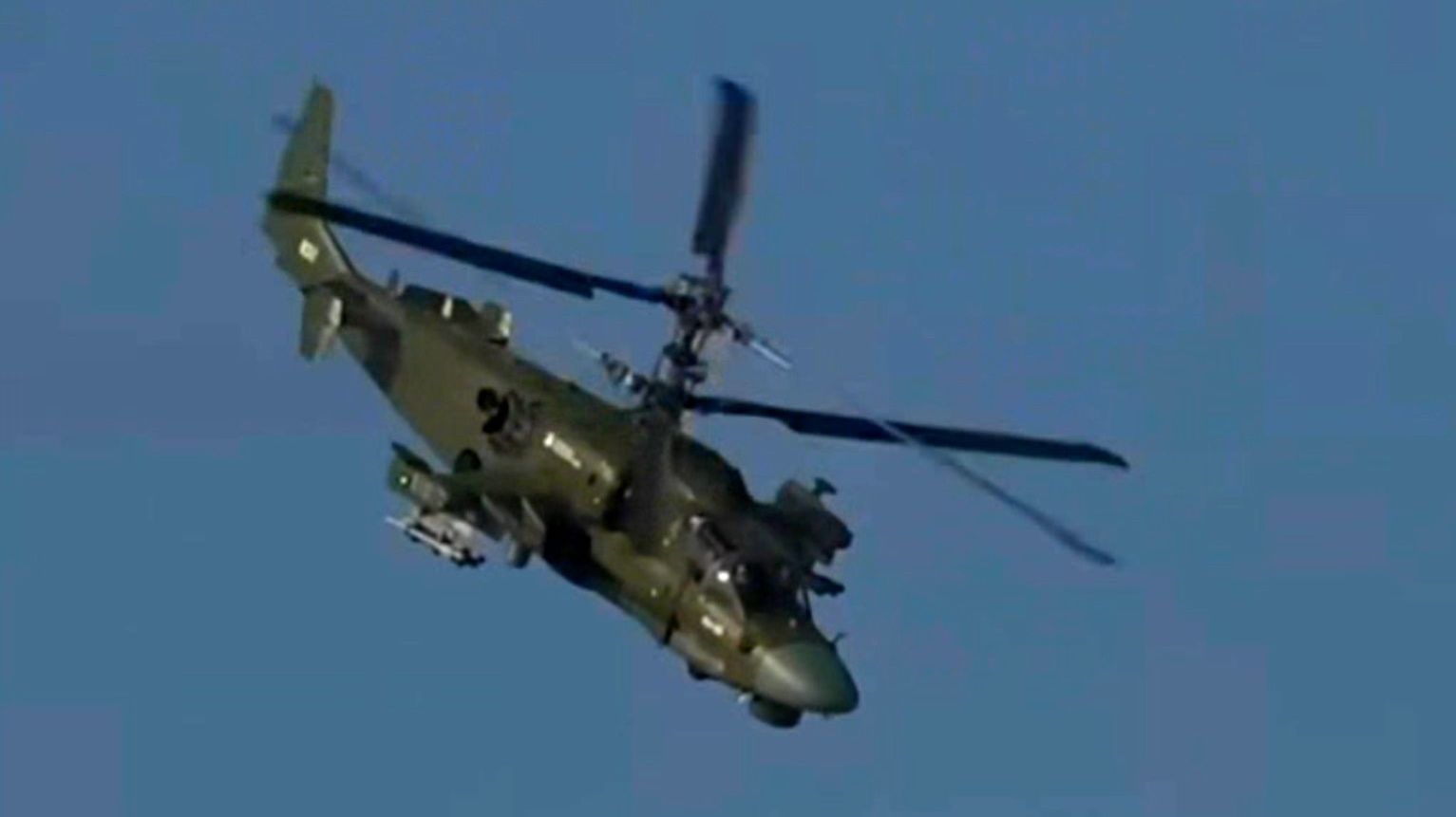 Выступление Ка-52 на авиашоу Dubai Airshow 2025