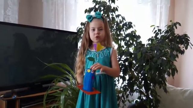 Серпантин детской поэзии. Лучшее индивид исполнение стихотворения (6 лет). Цысь Варвара