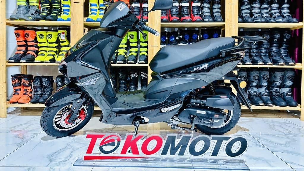 Скутер ROCKOT JOG черный глянцевый