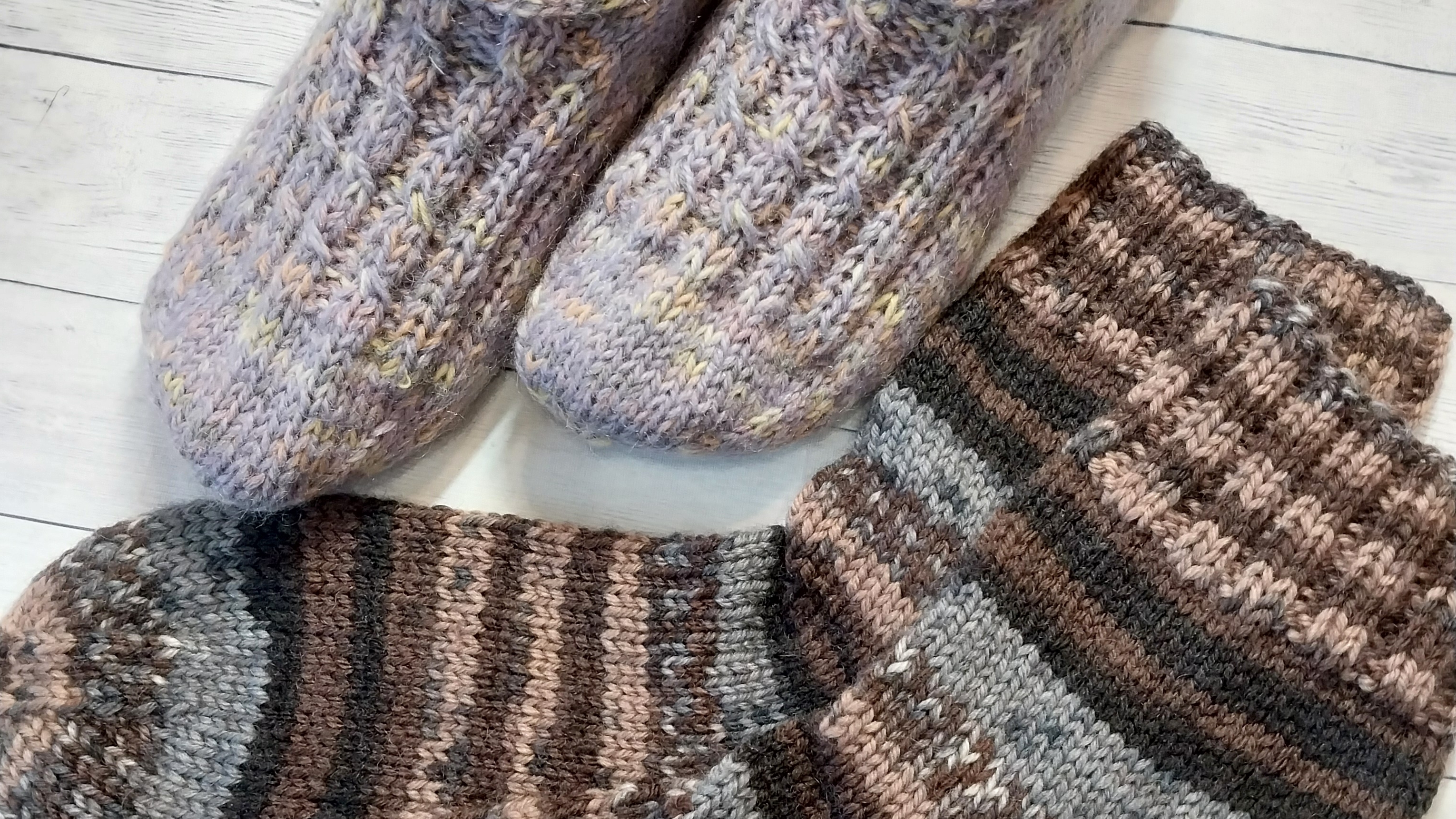 СП "Носочки с Таней - 2025". Отчёт за ноябрь. Конкурс "Сугроб - он есть или его нет". У меня его нет