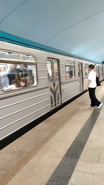 Электропоезд "Казань" на станции Горки