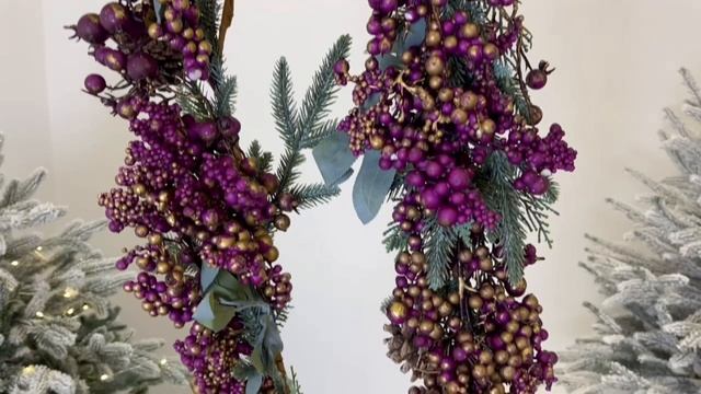 Декоративная гирлянда ФЛИННИ, хвоя - литая 100%, натуральные шишки, искусственные ягоды, 1165308