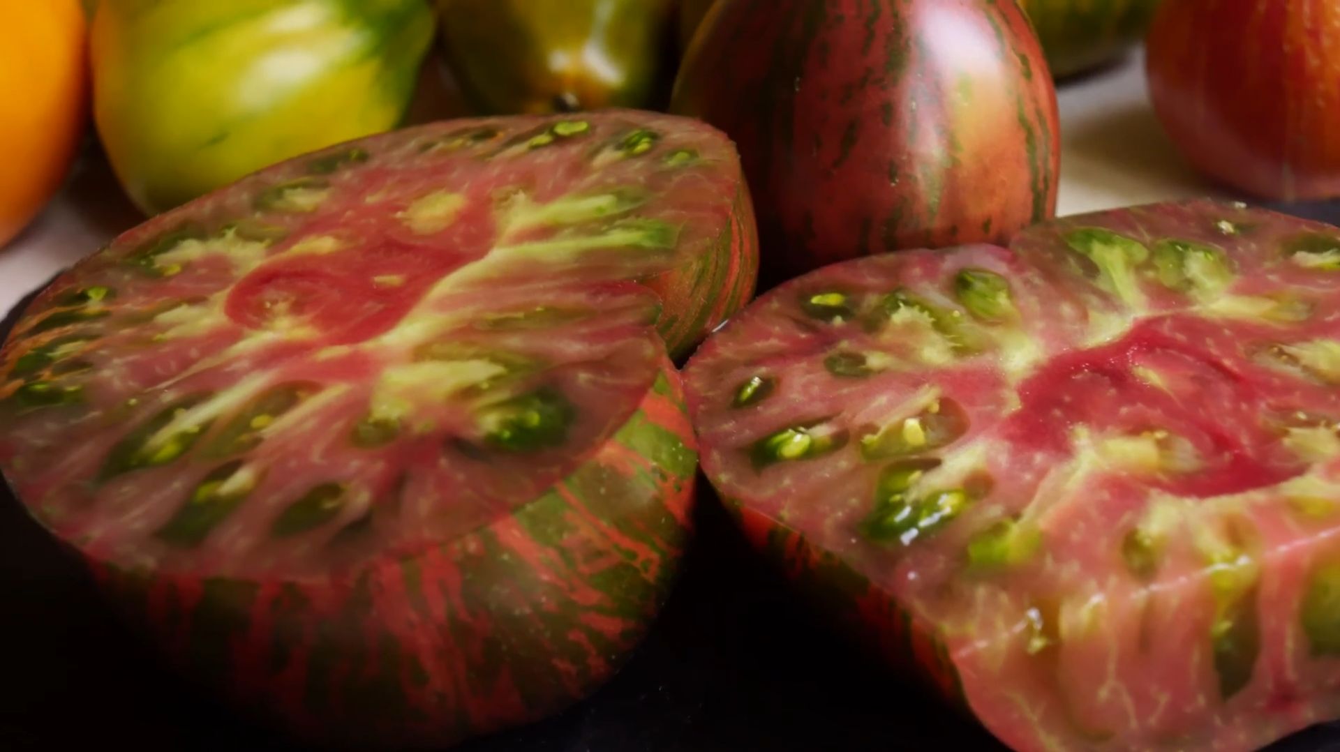 Семена экзотических томатов в России от Small Garden's