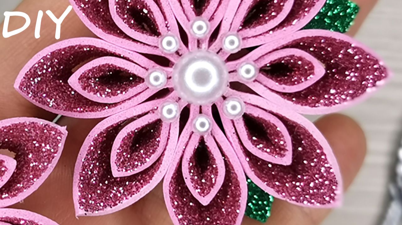 Мастер-класс новогоднего украшения своими руками из фоамирана