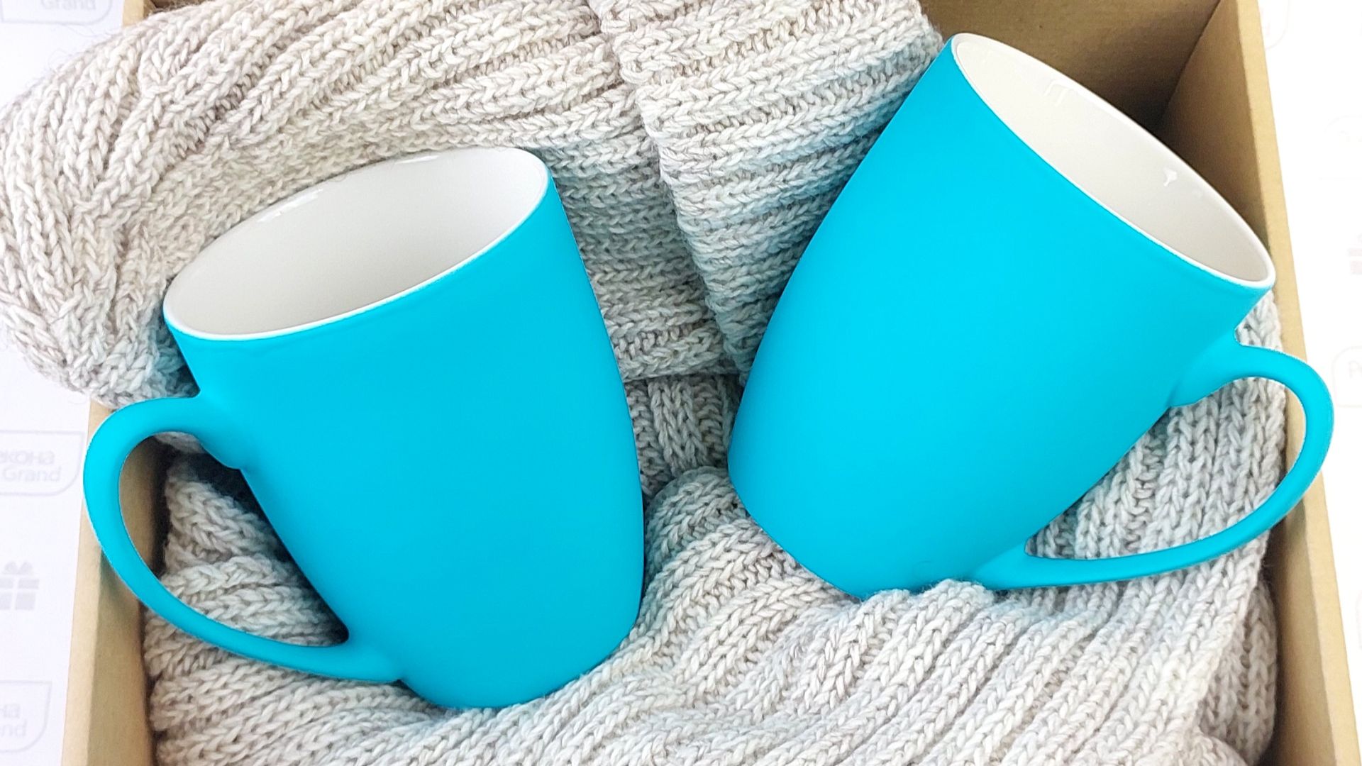 Кружки с soft touch покрытием Sweet голубые