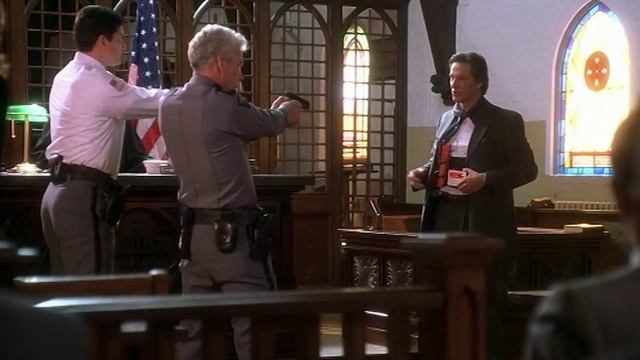 Судебное шапито (кф. Трасса 60)