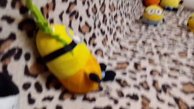 История Ананаса Ананасовича- короткометражки миньоны в школе