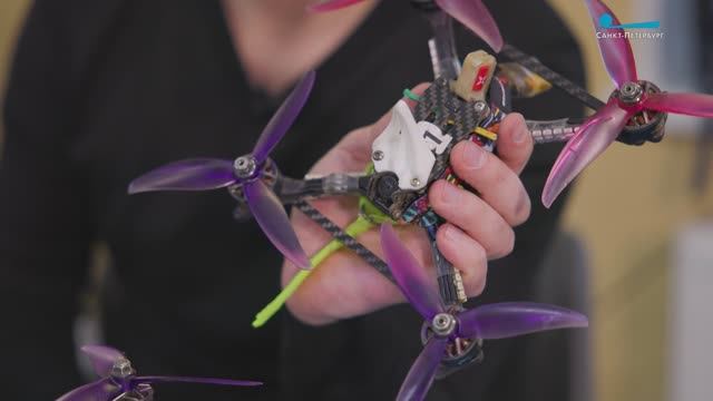 Головокружительный полёт. Гонка дронов в Северной столице