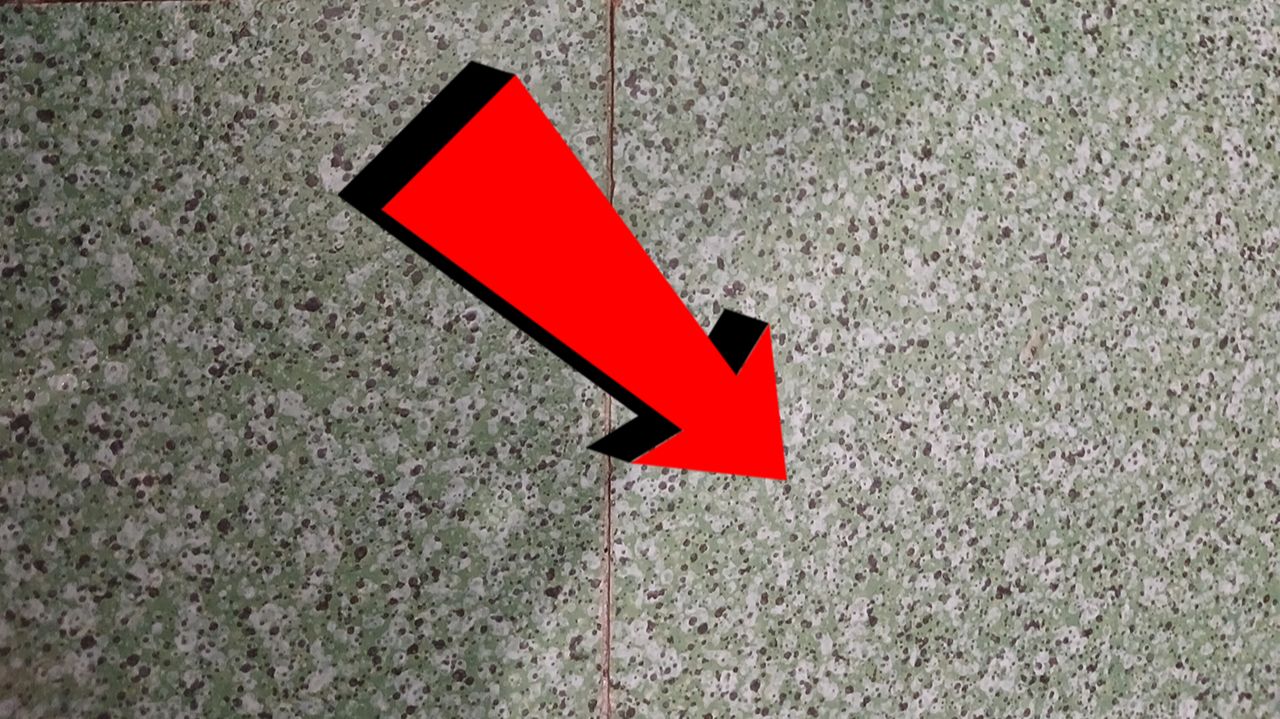 Как очистить кафель в ванной от известкового налета За 3 минуты!