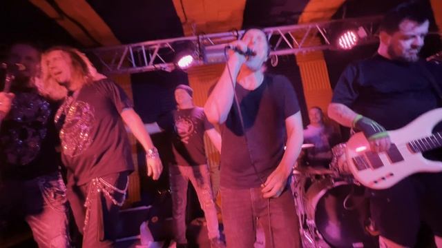 SILVERADO & Черный Обелиск "Пельменная"