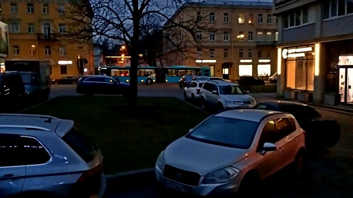 Утро у Большеохтинского проспекта