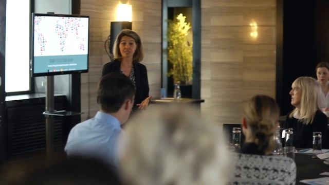 Erin Meyer - How to lead a successful international team