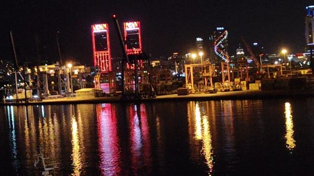 ночной Измир